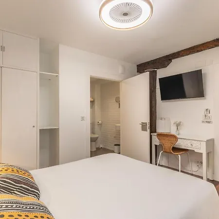 Victorooms Πανσιόν